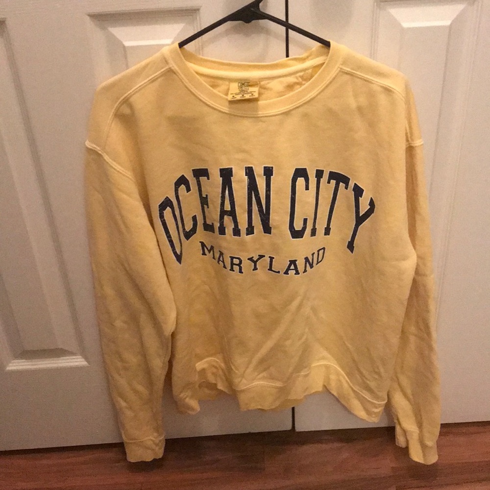 Never worn crewneck